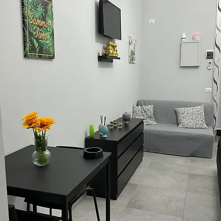Casa Vacanze I 4 Diamanti Room 1 Catania Exterior photo